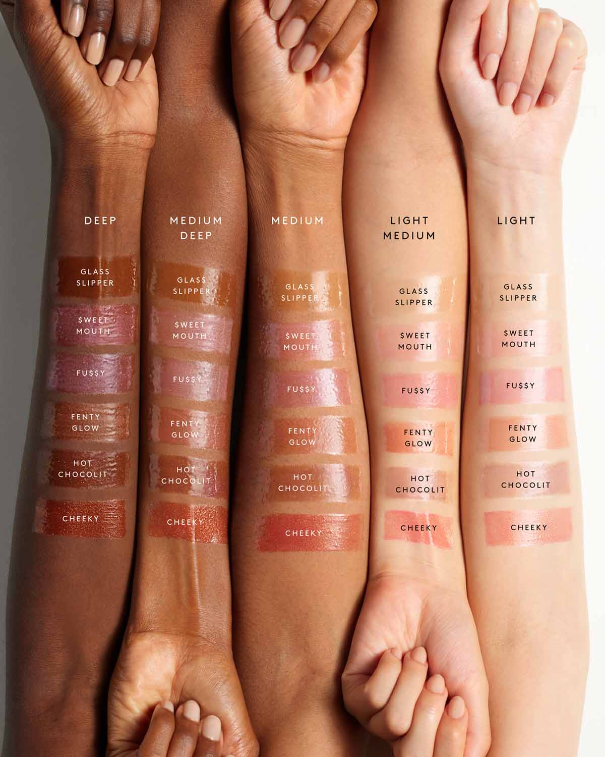 * FENTY BEAUTY - GLOSS BOMB HEAT UNIVERSAL LIP LUMINIZER + PLUMPER